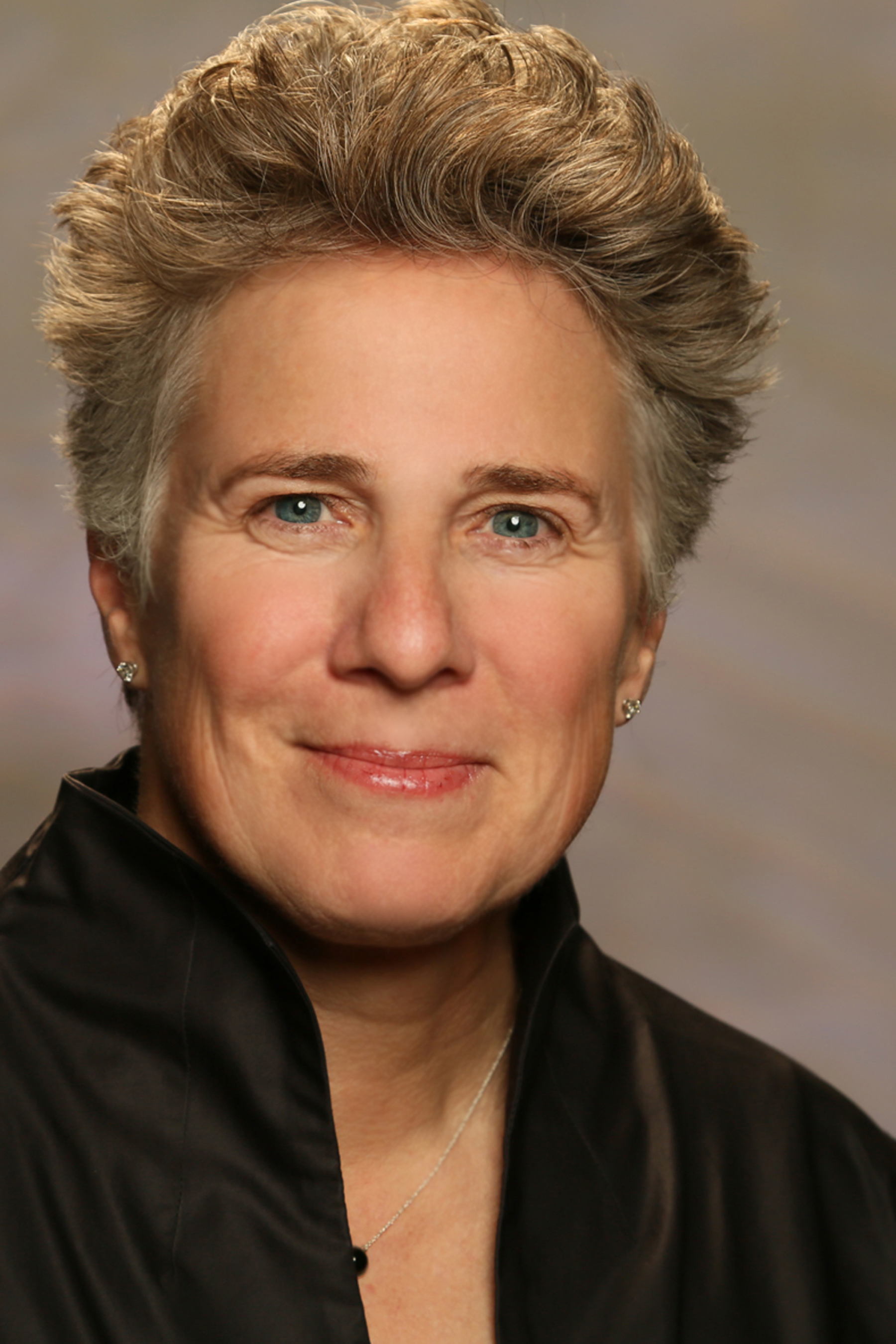 1D2A0093_F_Betsy_Mitchell.jpeg